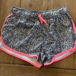 Zella girls shorts size M(8/10)